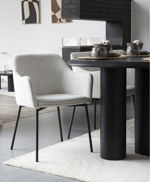 Sedia da pranzo bianca in imbottito con braccioli Melilla – House Nordic