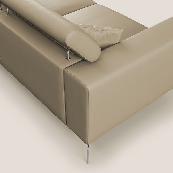 Blade Divano moderno con poggiatesta reclinabili in Ecopelle T04 beige
