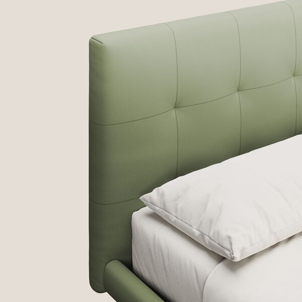 Midori letto imbottito trapuntato in ecopelle con piedini alti T04 ver