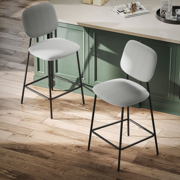 HOMCOM Set da 2 sgabelli da bar con poggiapiedi, rivestimento in velluto e gambe in acciaio per sala da pranzo, 45x49x102 cm, Grigio chiaro | Aosom Italy