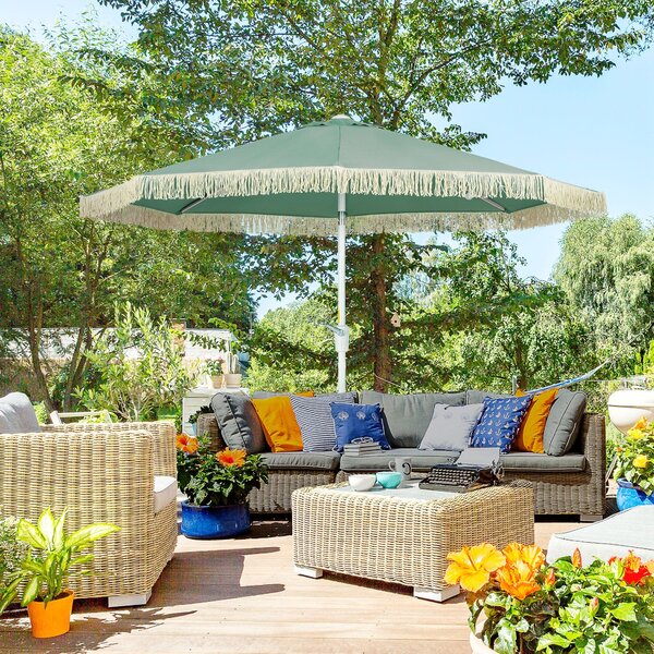 Ombrellone da Giardino 260x240 cm a Manovella Inclinabile con Frange in Poliestere e Metallo Verde