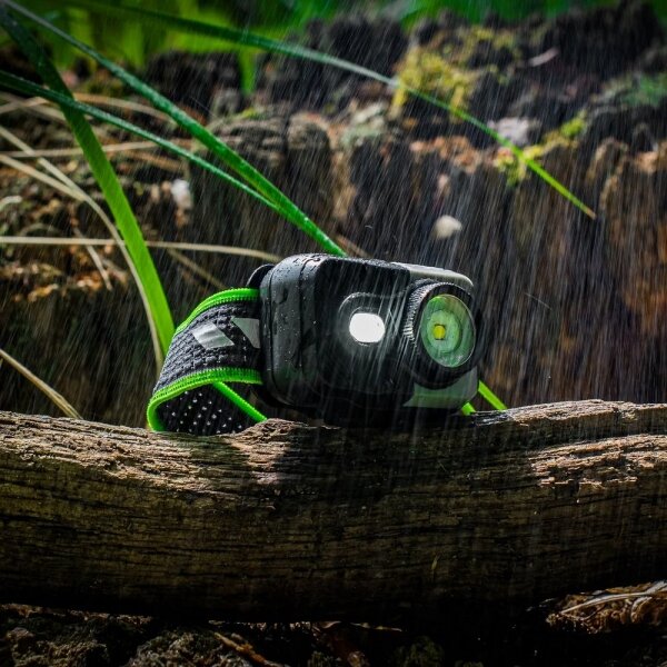 Lampada frontale ricaricabile LED dimmerabile LED/10W/5V/3xAAA IP66 800 lm 1000 mAh
