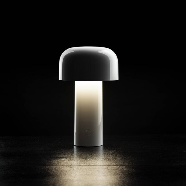 FLOS Lampada LED da tavolo ricaricabile Flos Bellhop, bianca, 21 cm, dimmerabile, dimmerabile, Bianco / Opale, Soggiorno / Sala da pranzo, Plastica, Design