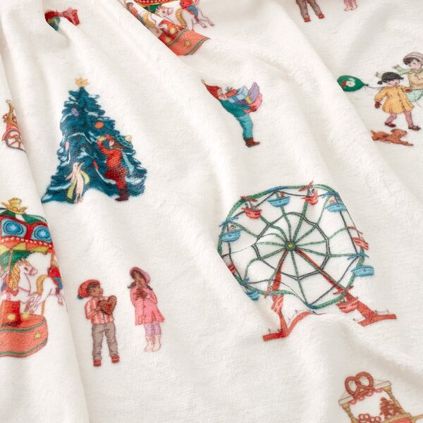 Coperta per bambini bianca in micropile 150x200 cm Christmas Fairground – Belle & Boo
