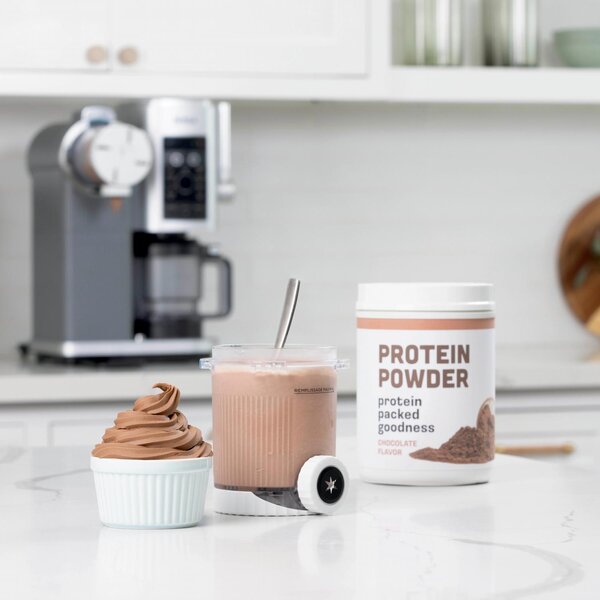 Ninja Macchina per Gelato Gelatiera 13 in 1 Capacit 0.47 Litri Potenza 800 Watt colore Grigio - NC701EU CREAMi Scoop & Swirl