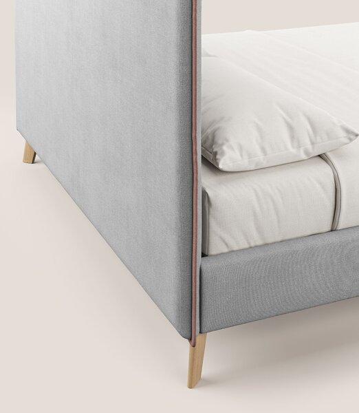 Leila letto imbottito con piedini legno in tessuto smacchiabile T17 gr