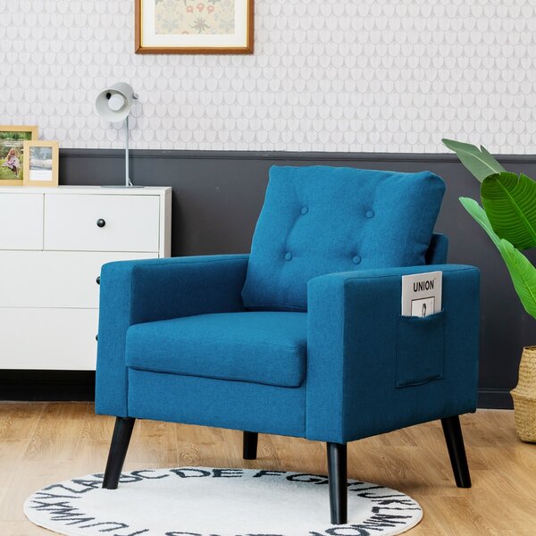 Costway Poltrona moderna con gambe in legno di gomma 2 tasche laterali, Poltroncina trapuntata a bottone in tessuto Blu scuro