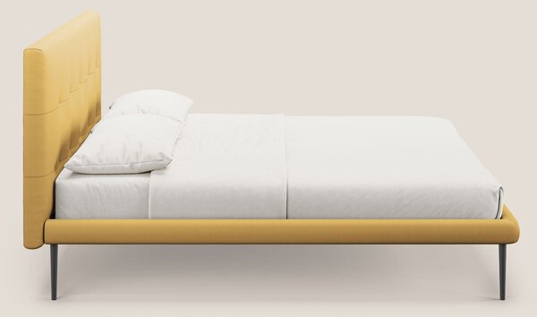 Midori letto imbottito trapuntato in ecopelle con piedini alti T04 gia
