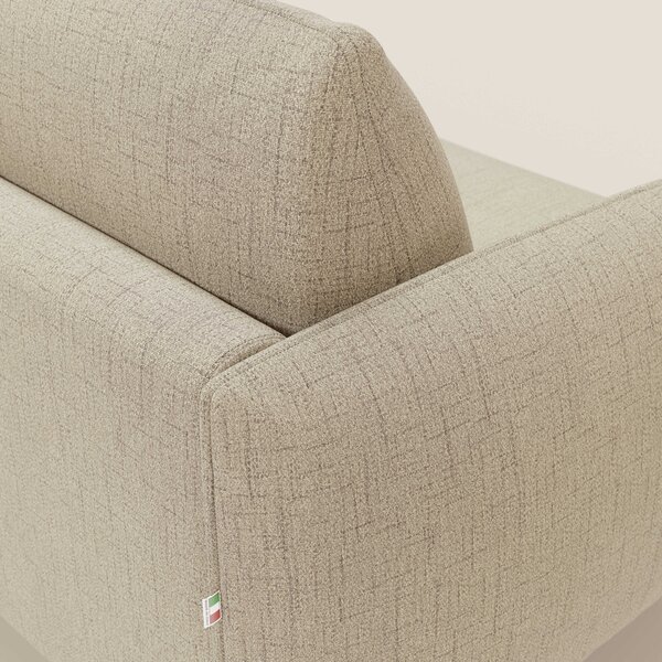 Ninfea divano letto Design Morbido con Piedini alti in Metallo e Mater
