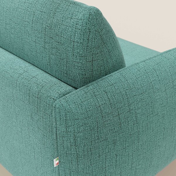 Ninfea divano letto Design Morbido con Piedini alti in Metallo e Mater