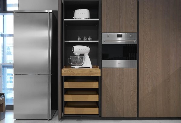 Smeg Tostapane 4 Fette Potenza 2000 Watt con 6 Livelli di Doratura colore Bianco - TSF03WHEU 50's Style