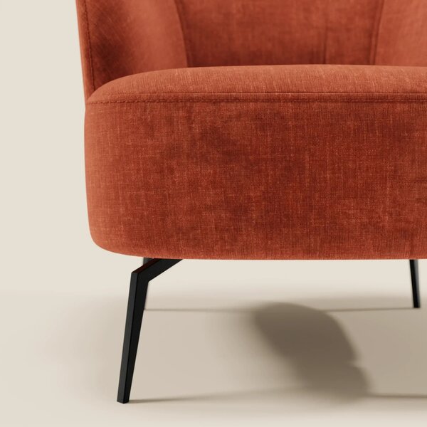 Renoa Poltroncina dall'eleganza moderna in tessuto smacchiabile T24 ru