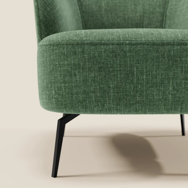 Renoa Poltroncina dall'eleganza moderna in tessuto smacchiabile T24 ve