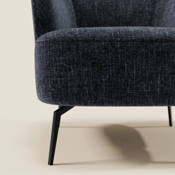 Renoa Poltroncina dall'eleganza moderna in tessuto smacchiabile T24 bl