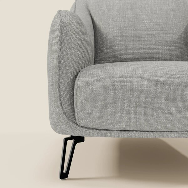 Avela Poltroncina dal comfort senza tempo in morbido tessuto impermeab