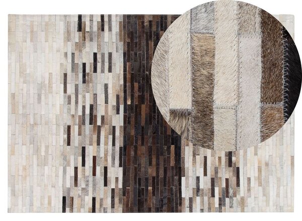 Tappeto tappetino Marrone con Pelle Beige 140 x 200 cm Motivo Patchwork Moderno Fatto a Mano Beliani