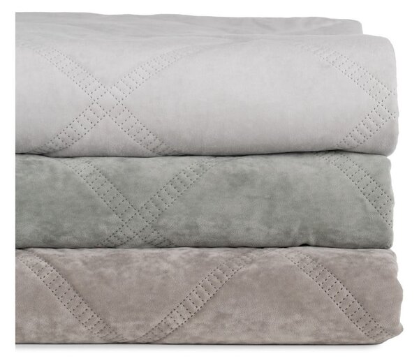 Copriletto color crema in velluto con rivestimento trapuntato 230x260 cm – Ixia