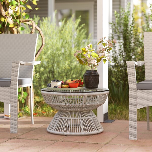 Outsunny Tavolino da giardino rotondo, tavolino d'appoggio in resina effetto rattan e piano in vetro temperato Ø 60 x 37H cm