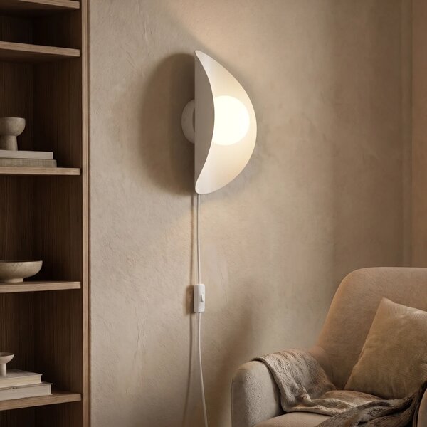 Applique da Parete FIERO XL WL1 G9 con Presa Elettrica e Interruttore