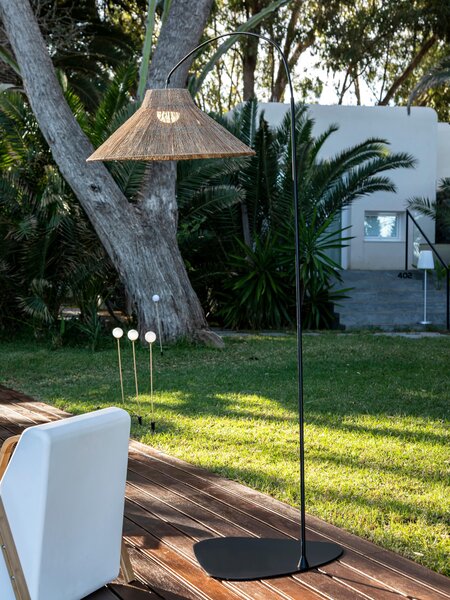 Lampada da terra a LED con luce regolabile fatta a mano con telecomando Niza