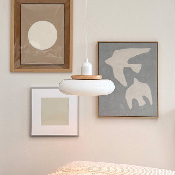 Dyberg Larsen Lampada a sospensione Planet Mini, dimmerabile, Bianco / Opale, Soggiorno / Sala da pranzo, Metallo, Design, Lampada a sospensione