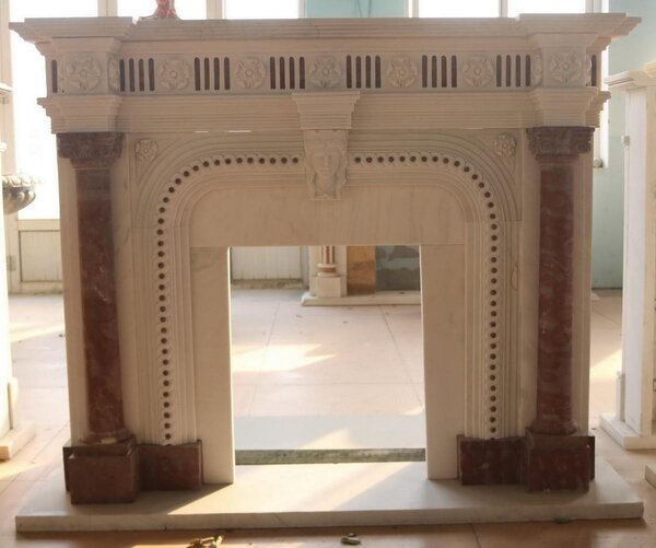 Casa Padrino Contorno camino barocco in marmo Bianco / Rosso 151 x H. 120 cm