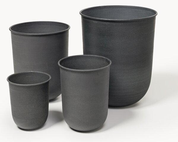 Set di 4 vasi per piante Out