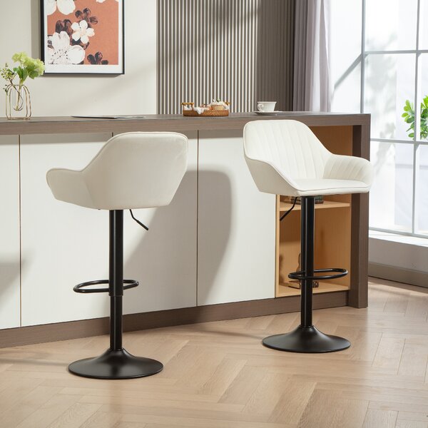 HOMCOM Set di 2 Sgabelli da Bar Girevoli Altezza Regolabile 87-107 cm Rivestiti in Velluto Schienale e Poggiapiedi Crema | Aosom Italy