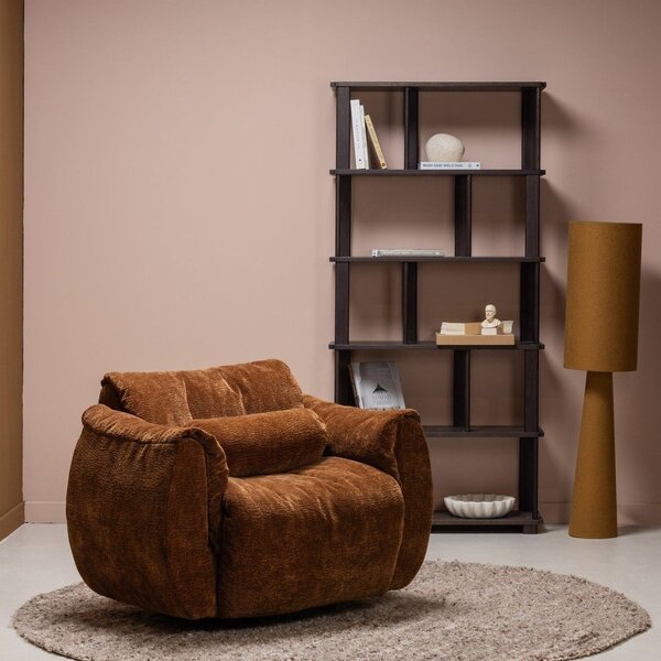 Libreria marrone scuro in rovere massiccio 90x186x30 cm Riss – WOOOD