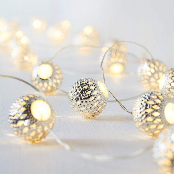 Lights4fun, catena di micro LED da 20 luci, luce bianco caldo, stile marocchino, ideale per interni, alimentazione a batteria, con timer. Catena luminosa a forma di sfera, stile marocchino, per la decorazione della casa, dal tocco orientale