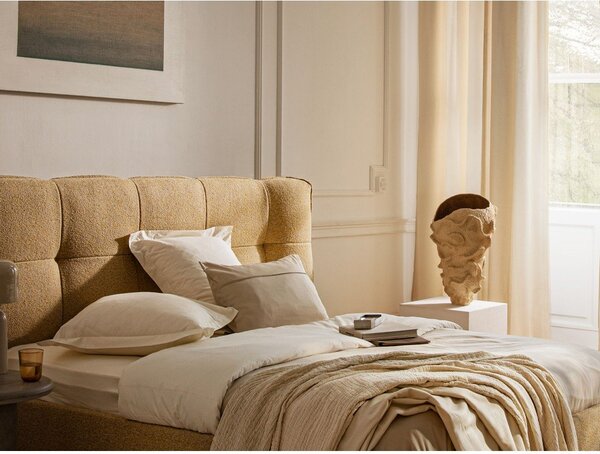 Letto matrimoniale imbottito color terracotta con contenitore con rete inclusa 140x200 cm Eric – Micadoni