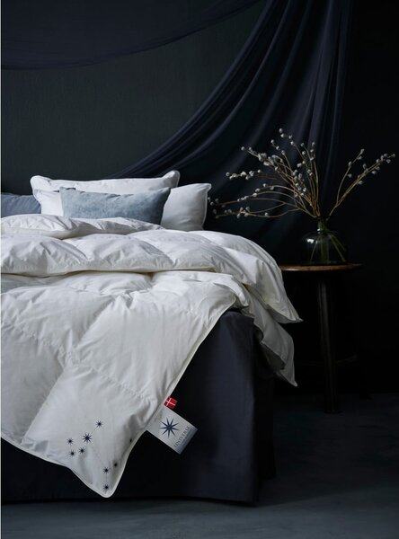 Piumino estivo con imbottitura in piuma 140x220 cm Capella Cool - Universe of Sleeping